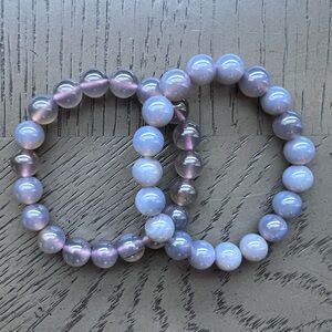 Chalcedony bracelet 10mm (one)